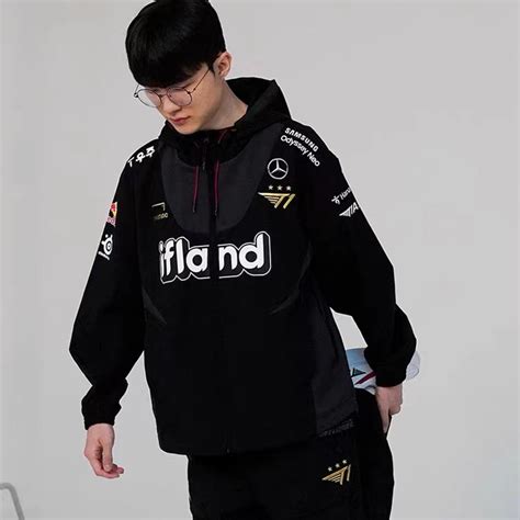 faker jacket.